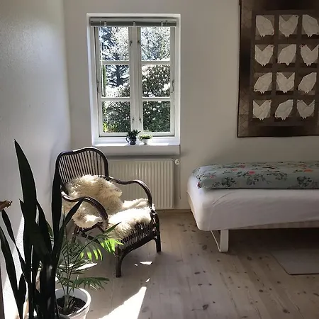 Tranum Lys Og Glas Oda ve Kahvaltı *