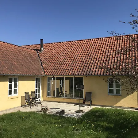 Tranum Lys Og Glas Oda ve Kahvaltı