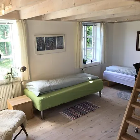 Tranum Lys Og Glas Frühstückspension Brovst